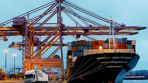 FedEx Launches LCL Priority Service Combining Ocean and Road Networks