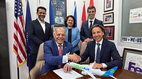 SolitAir Signs Deal with World Star Aviation for Two Boeing 737-800 Freighters