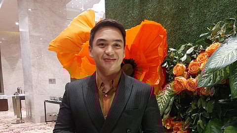 Dominic Roque when asked if KathNiel is invited to his wedding: “Si Kath lang”