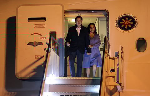 FILE: 18 November 2023.
President Ferdinand Marcos Jr. with First Lady Liza Araneta Marcos arrives in Los Angeles, California U.S.A. for a Filipino community event after attending the APEC in San Francisco this week.