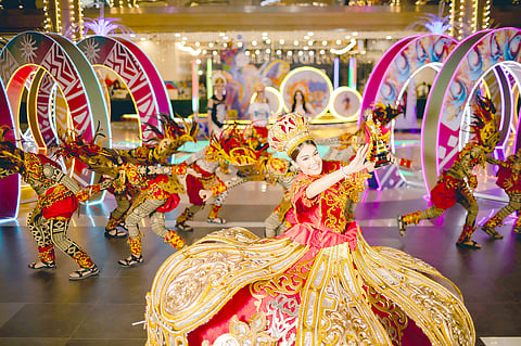Sinulog beats are amplifying the joy at SM City Cebu! Witness the BEST street dance performances of our local Sinulog dancers around the mall.