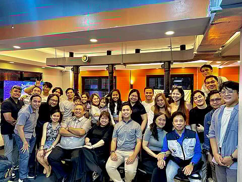 PhotoGRAPH COURTESY OF Rotaract Club of Makati
Celebrating Rotaract Club of Makati’s 25th year are the Club’s president, Emmanuel Adrian Manuel (seated, at the center) with Rotary International District 3830 Governor Nominee and Rotary Club of Makati past president Reginald Alberto ‘Reggie’ and Ann Sue Nolido on his right, Rotary Club of Makati past president Luis Angel ‘Louie’ and Ann Tess Aseoche on his left, along with both past and present Rotaract Club of Makati members.