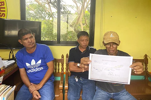 ARBs of Nasugbu, Batangas are showing the map of all the haciendas that were divided by the Department of Agrarian Reform.