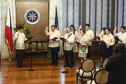 President Ferdinand Romualdez Marcos Jr. leads the oath-taking of the Philippine National Committee of the ASEAN Law Association of the Philippines, Inc. at the President's Hall of Malacañang Palace on Tuesday, 6 February 2024. Officers of the Philippine National Committee of ALA Philippines, Inc. are namely: Chairperson: Chief Justice Alexander G. Gesmundo, Chairperson Emeritus: Retired Chief Justice Artemio V. Panganiban, Vice Chairperson:Atty. Regina P. Geraldez, Secretary: Judge Ralph Jerome D. Salvador, Assistant Secretary: Atty. Christine P. Monderin, Treasurer: CTA Associate Justice Marian Ivy F. Reyes-Fajardo, Assistant Treasurer: Atty. Ela A. Sangalang and Deputy Secretary General: Atty. Ricardo C. Bernabe, Jr. Photo