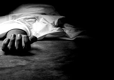 Foreman dies in acetylene tank explosion