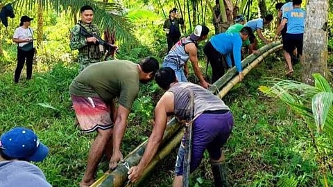 Solar lights, makeshift bridge improve access for isolated barangays