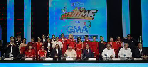It’s Showtime versus Eat Bulaga, laban-laban, o bawi-bawi, get, get aww!!!