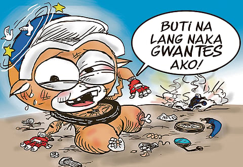 tarsee in a motorcycle accident and saying "buti na lang naka gwantes ako"