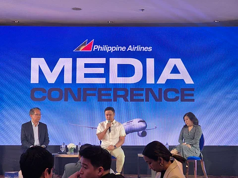 In photo: (L-R) PAL EVP and General Counsel Carlos Luis Fernandez, PAL President and Chief Operating Officer Stanley K. Ng, and PAL Chief Finance Officer Anna Isabel Bengzon.
PAL executives hold a media briefing on Tuesday to announce major business updates, including the inaugural flight from Manila to Seattle in October.