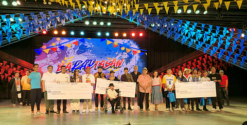 Baraptasan winners with judges and CCP officials.
