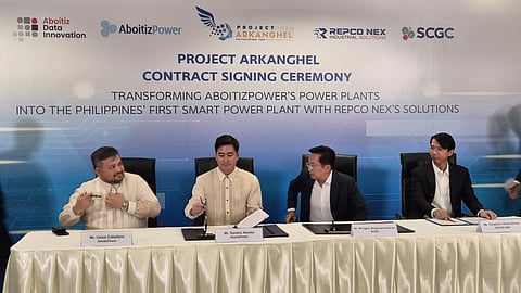 Smart move In a landmark partnership among Aboitiz Power Corporation, Aboitiz Data Innovation (ADI) and Thailand’s REPCO NEX Industrial Solution, data-driven technology will soon optimize the efficiency and reliability of AboitizPower’s Therma South Inc. in Davao City and Therma Visayas Inc. in Toledo City, Cebu through the Project Arkanghel. At the signing are (from left) Celso Caballero III, AboitizPower Thermal Business Group COO; Sandro Aboitiz, AboitizPower chief finance officer; Mongkol Hengrojanasophon, SCGC vice president of Chemicals; and Chakorn Kraivichien, REPCO Nex Industrial Solutions business director and managing director.