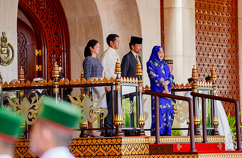 PRESIDENT Ferdinand R. Marcos Jr. and First Lady Liza Araneta-Marcos are given welcome honors by Brunei Sultan Haji Hassanal Bolkiah Mu’izzaddin Waddaulah and Her Majesty Duli Raja Isteri Pengiran Anak Hajah Saleha at the start of their two-day state visit on Tuesday.