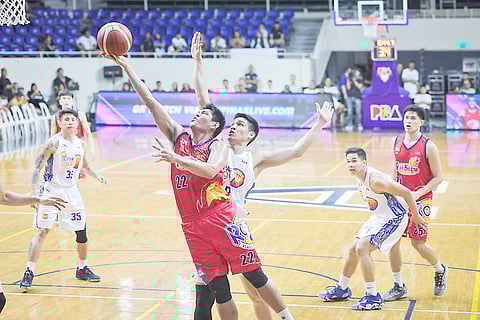 Jhonard Clarito provides the offensive spark in Rain or Shine’s 121-113 win over TNT on Sunday in the PBA Philippine Cup playoffs at the Rizal Memorial Coliseum. The best-of-three is tied at 1-all.