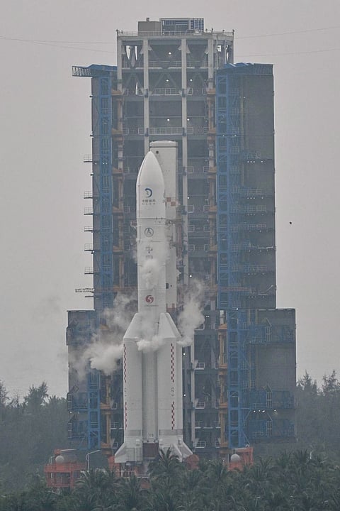 Shining light on darkness A Long March 5 rocket, carrying the Chang’e-6 mission lunar probe, is set up at the Wenchang Space Launch Centre in southern China’s Hainan Province on 3 May, ready to collect samples from the far side of the Moon, a world first as Beijing pushes ahead with an ambitious program that aims to send a crewed lunar mission by 2030.