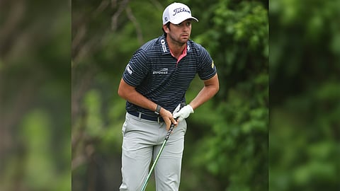 DAVIS Riley hits six birdies to card a six-under par 64 for a two-shot lead in the second round of the US PGA Tour’s Charles Schwab Challenge at Colonial Country Club in Fort Worth, Texas.