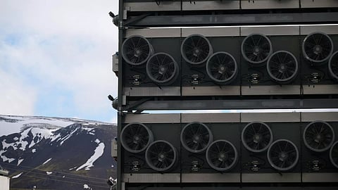 A nearby geothermal energy plant powers Mammoth's fans and heated chemical filters that extract CO2