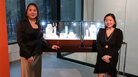 Kathy Sarabia-Babst and Kathy Añover.