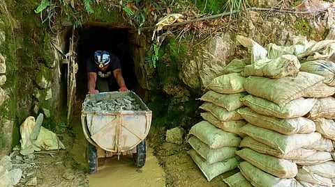 Benguet small-scale miners appeal ban