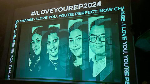 THE play’s opening screen.