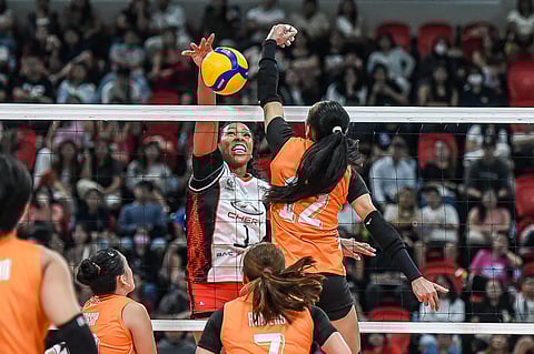 AMERICAN Khat Bell is focused on leading Chery Tiggo to another win to keep a tight hold of the top spot in the PVL Reinforced Conference.