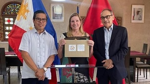 The Philippine Embassy in Morocco donated 18,000 Moroccan dirhams (approximately US$1,800) to the Moroccan non-government organization.