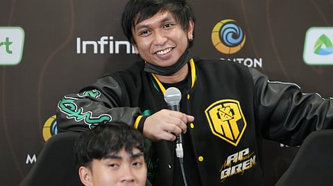 Coach Duckey photo by Moonton Games