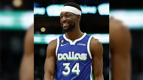 KEMBA Walker formally puts an end to a basketball career that was marred with knee issues.