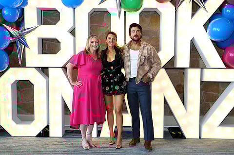 AUTHOR Colleen Hoover, Blake Lively and Brendon Sklenar.