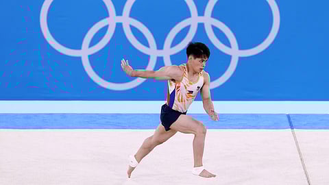 Carlos Yulo is right on track in his quest to win in the Paris Olympics.