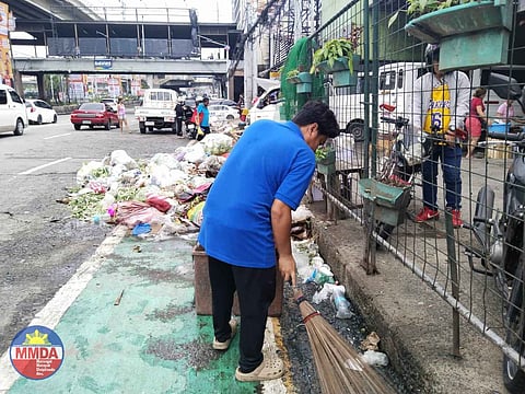 MMDA conducts clearing ops