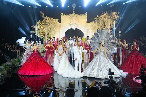 Cebuano-Masbateño fashion designer Leo Almodal proudly presented his masterpieces at the two-hour fashion show.