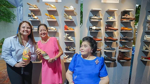 Marikina Shoe Museum hosts Liza, Imelda