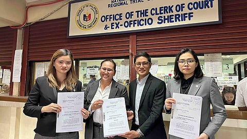 OSG files quo warranto plea
vs Guo