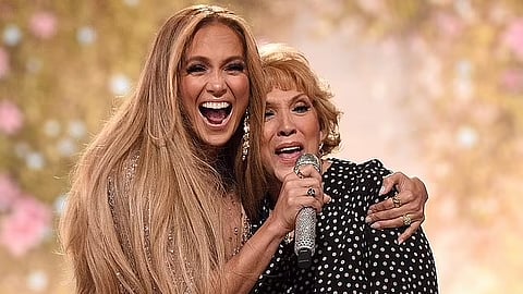 J. Lo and mother, Guadalupe Rodríguez