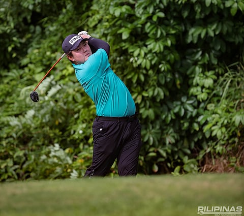 DAIYA Suzuki sinks a birdie in the 18th hole to post a 67 and forge a three-way tie for the lead in the first round of the ICTSI Splendido Taal Championship in Laurel, Batangas.