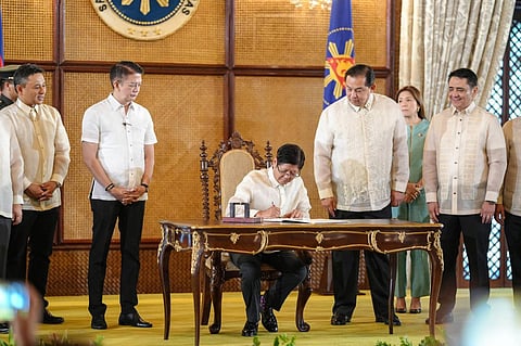 President Ferdinand R. Marcos Jr. on signed into law two new bills aimed at realizing a strong, responsive, and efficient bureaucracy, as well as establishing safeguards for the financial rights and welfare of Filipinos.