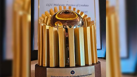 LAMAC MPC general manager Ma. Elena Limocon and board of director chairperson Arc. Richard M. Obaner received the Presidential Recognition award on behalf of the group, together with Department of Trade and Industry-Region 7 director Ma. Elena C. Arbon, DTI Cebu provincial director Rose Mae Quiñanola, and DTI Secretary Alfredo Pascual.