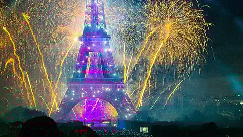 Bastille Day fireworks at the Eiffel Tower