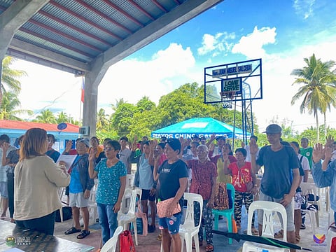 Albay Agrarian Reform beneficiaries take oaths