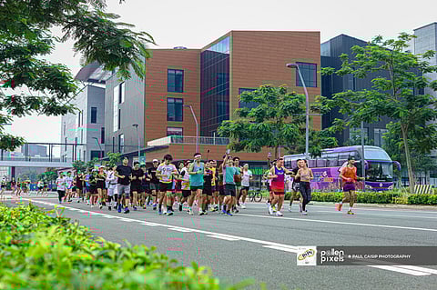 Central to Parqal’s design is its focus on walkability and pedestrian mobility.