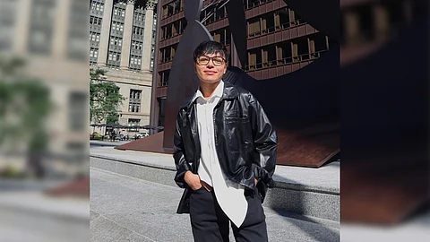 Mcaine Andrei Carlos, De La Salle-College of Saint Benilde Summa Cum Laude.
