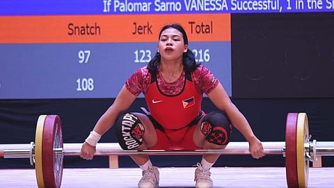 Vanessa Sarno comes up with a strong showing to boost her chances of making the 2024 Paris Olympics.