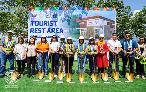 FROM left: TIEZA OIC assistant chief operating Oofficer Jeoffrey Macalalad, Tabaco City Mayor Cielo Krisel Lagman, DOT Secretary Christina Garcia Frasco, vice governor Glenda Ong Bongao, and DOT Regional office V director Herbie Aguas sign the Memorandum of Agreement (MOA) for the construction, operation, and maintenance of the sustainable Tourist Rest Area (TRA) in Tabaco City.