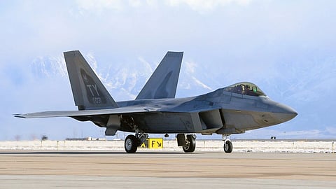 Advanced American F-22 stealth warplanes