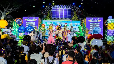 Eldar’s magical birthday bash lights up Enchanted Kingdom