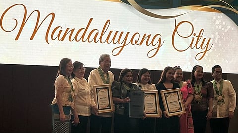 ‘Munti,’ Pasay receive special citations