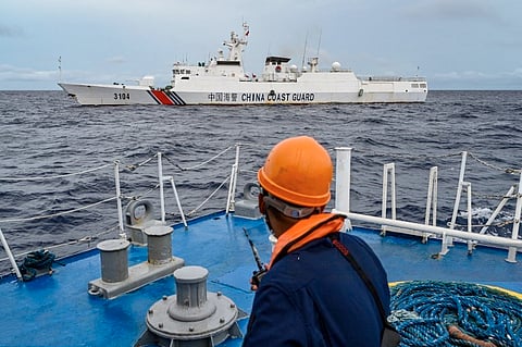 ISANG barko ng China Coast Guard ang nakita mula sa barko ng Philippine Coast Guard na BRP Cabra sa isang supply mission sa Sabina Shoal sa pinagtatalunang karagatan ng South China Sea noong Agosto 26, 2024.