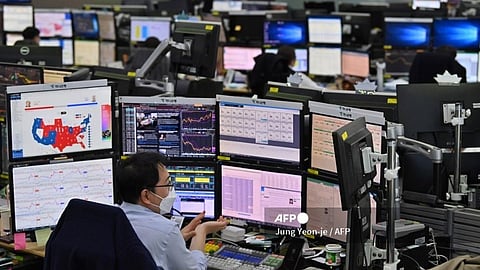 Currency traders