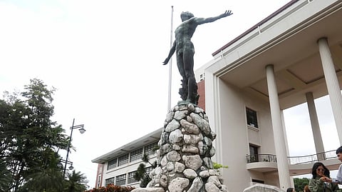 Fake 'UP grad' draws flak after UPD Student Council disowns her