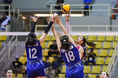Bernadeth Pons rises to the occasion anew as Creamline overpowered EST Cola of Thailand in the PVL Invitationals on Friday in Santa Rosa, Laguna.